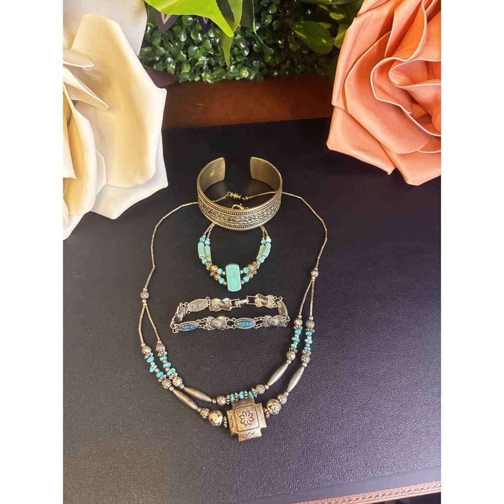 Vintage Southwestern Jewelry Lot Necklace Bracelet Cuff Faux Turquoise Boho - Picture 8 of 8